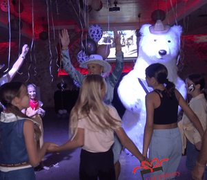 White Polar Bear for Children's Kids Parties in Athens. Order a greeting from a polar bear in Athens. Polar bear for birthday. polar bear in Athens. Order a Polar Bear for children's kids parties. Animator White Polar Bear for a Children's kids Party in Athens. Mascotte White Polar Bear at a kids children's party. Gift Delivery. Polar bear.